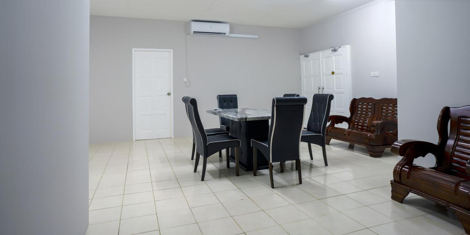 Putra Sentosa Retreat Camp, Sematan酒店 客房 照片